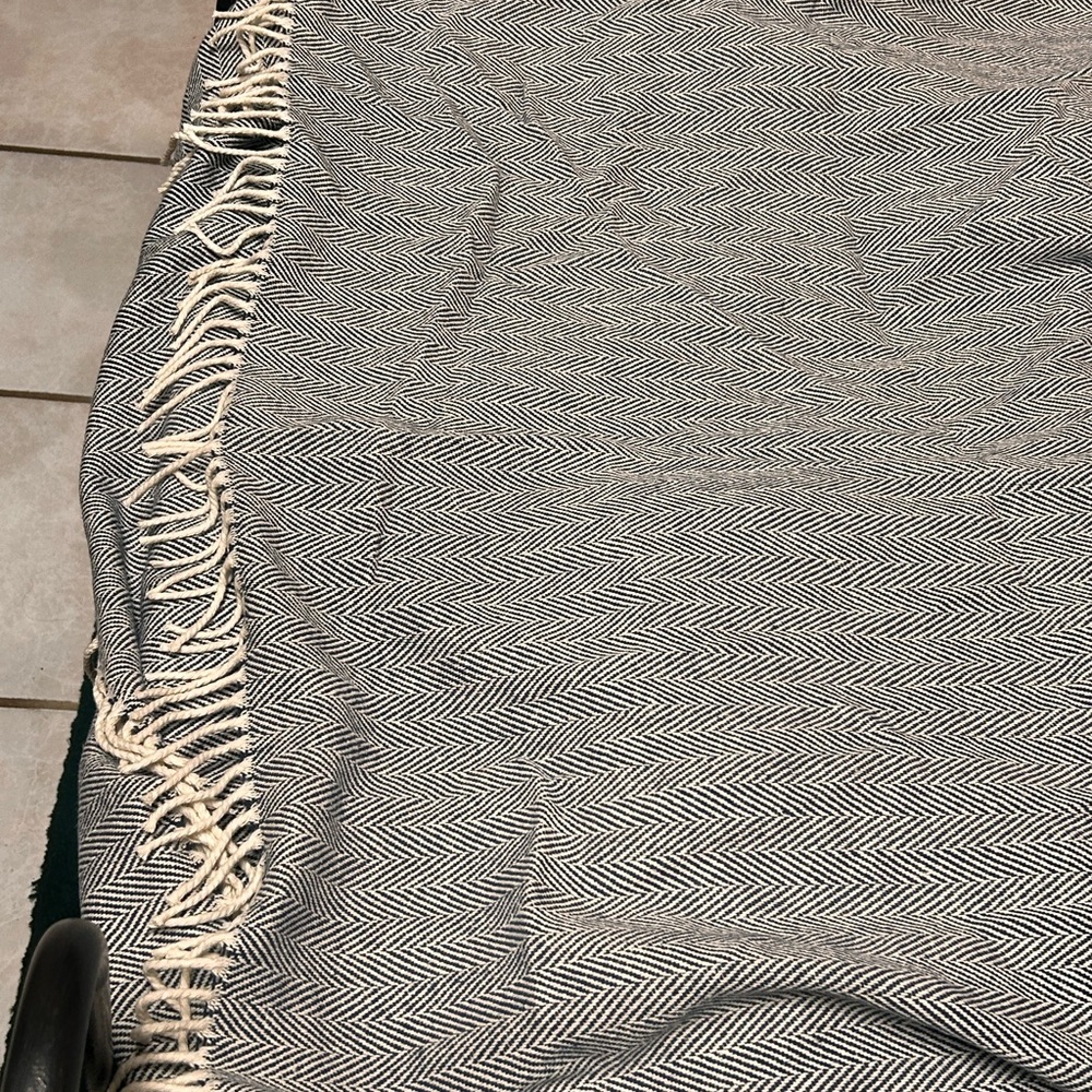SFERRA CELINE THROW BLANKET - CADET Amex 50th Anniversary